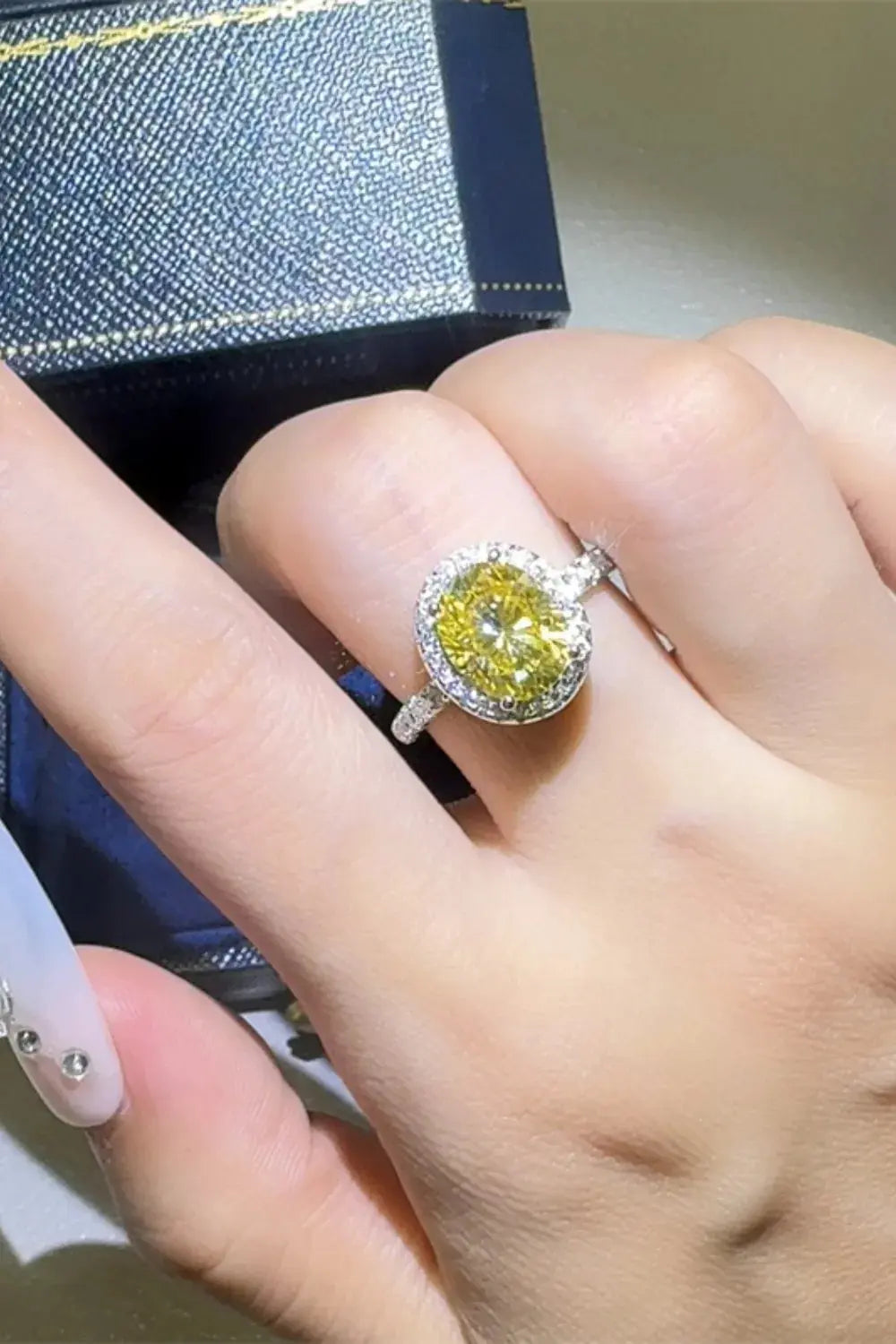 3 Carat Moissanite 925 Sterling Silver Ring.