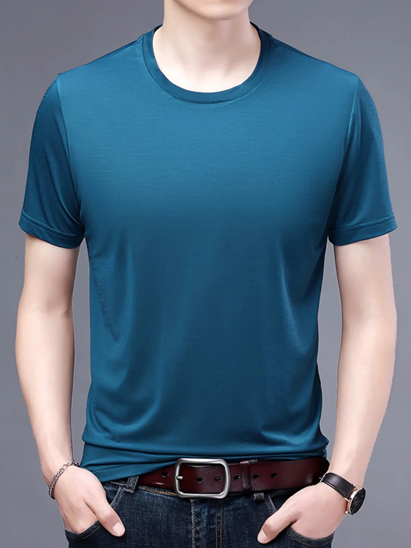 Men's Plus Size Classic Crew Neck Basic T-Shirt.