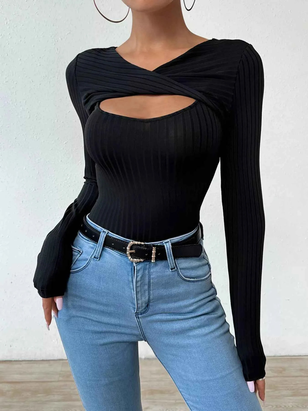 Twist Front Cutout Ribbed Long Sleeve T-Shirt