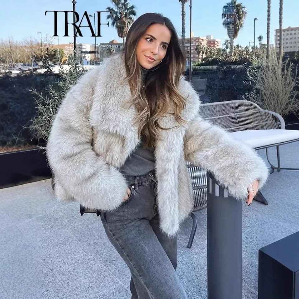Imitation fur coat top women's short woolen coat made of synthetic fur