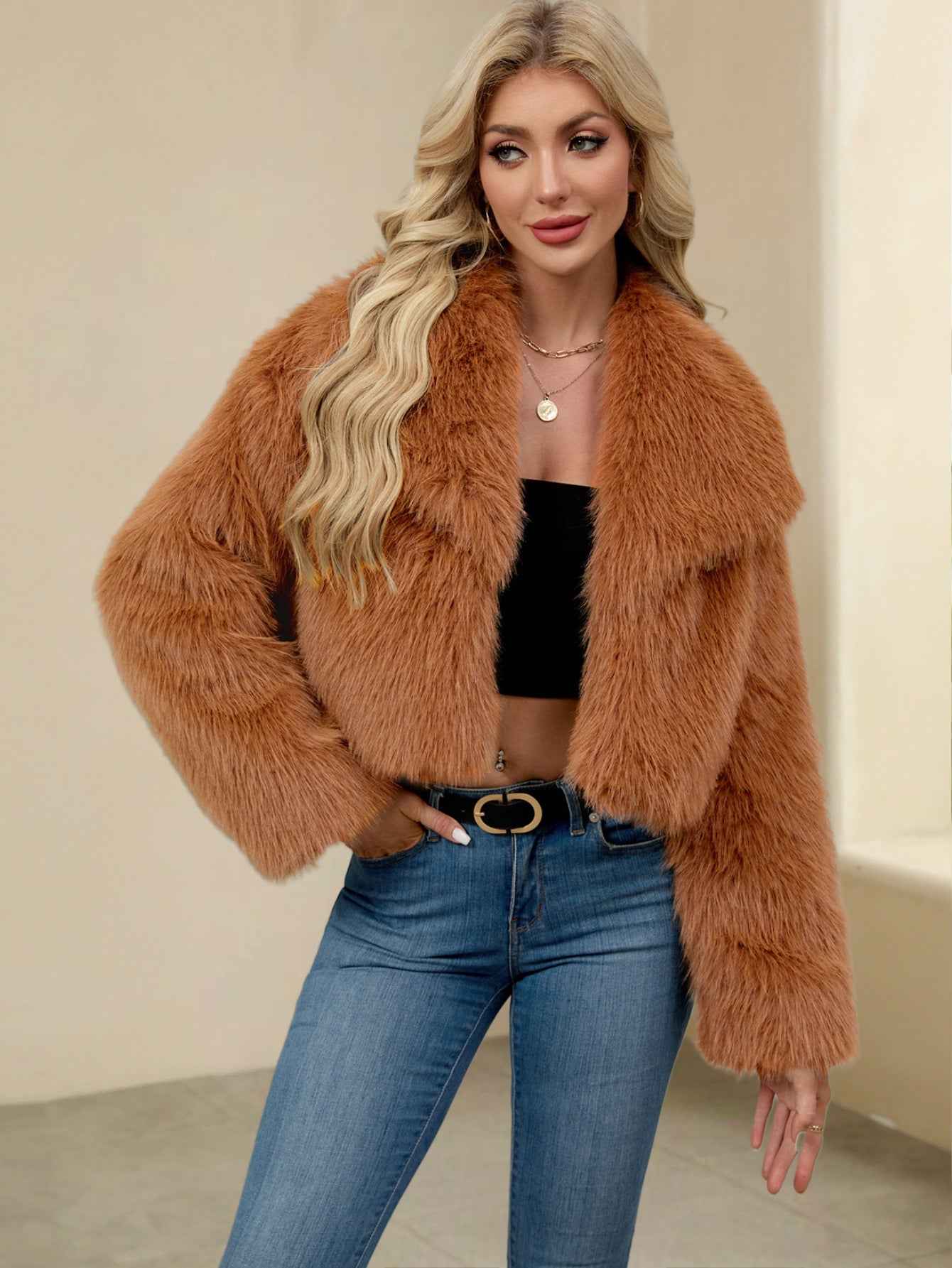 Faux Fur Flared Collar Women's Short Faux Fur Coat