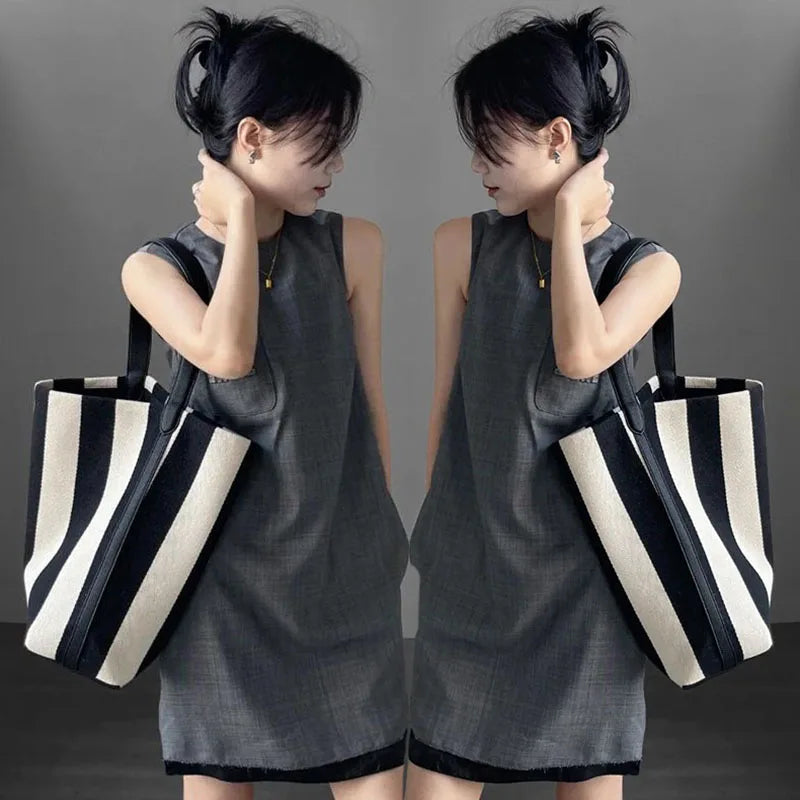 Black and white contrasting wide shoulder strap women's bag large capacity tote bag bucket bag eprolo