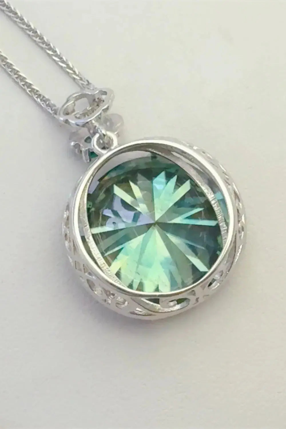20 Carat Moissanite 925 Sterling Silver Pendant Necklace.