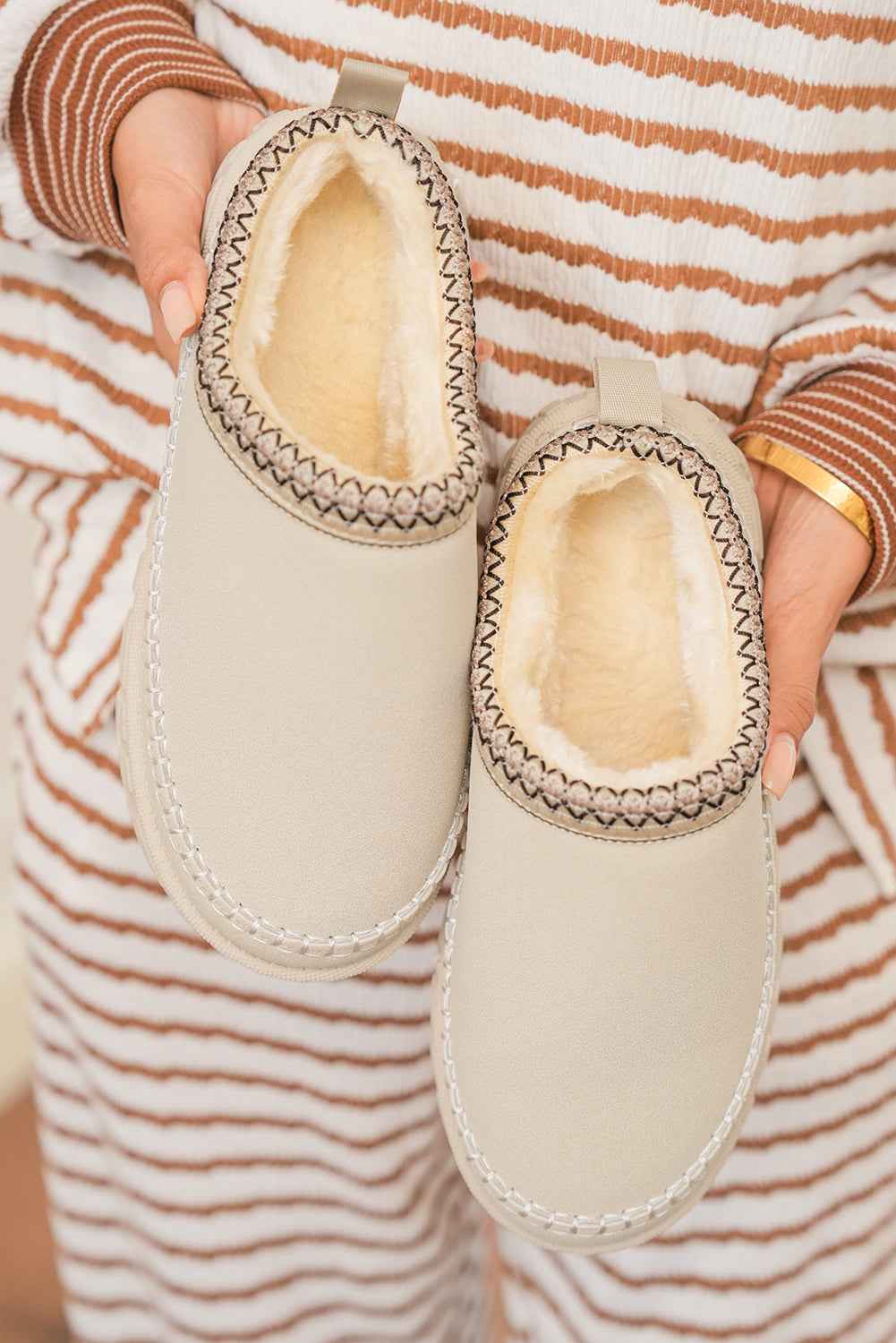 White Contrast Stitch Detail Faux Suede PU Patchwork Plush Winter Clog Slippers