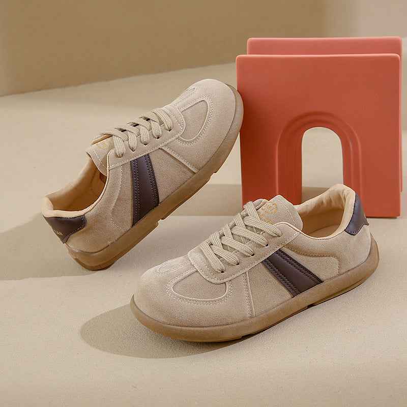 Soft soled niche women's casual thick soled sports shoes for women