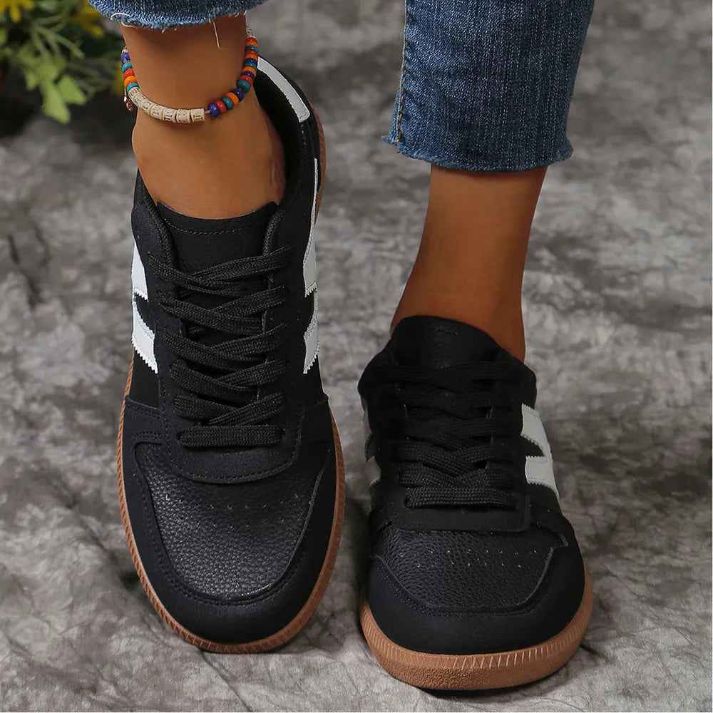 Contrast Lace Up Round Toe Flats Sneakers