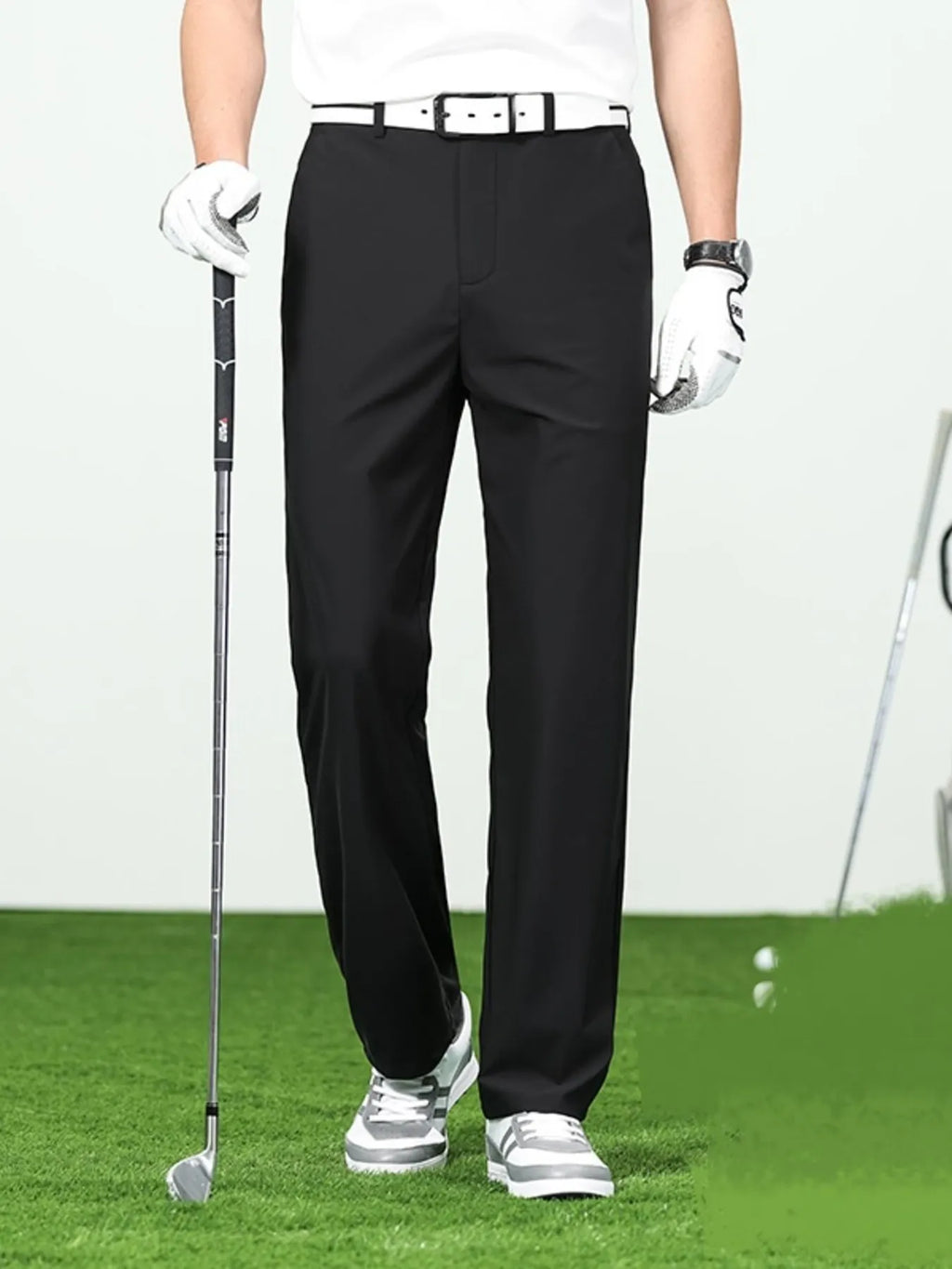 Men's Loose Fit Pants.