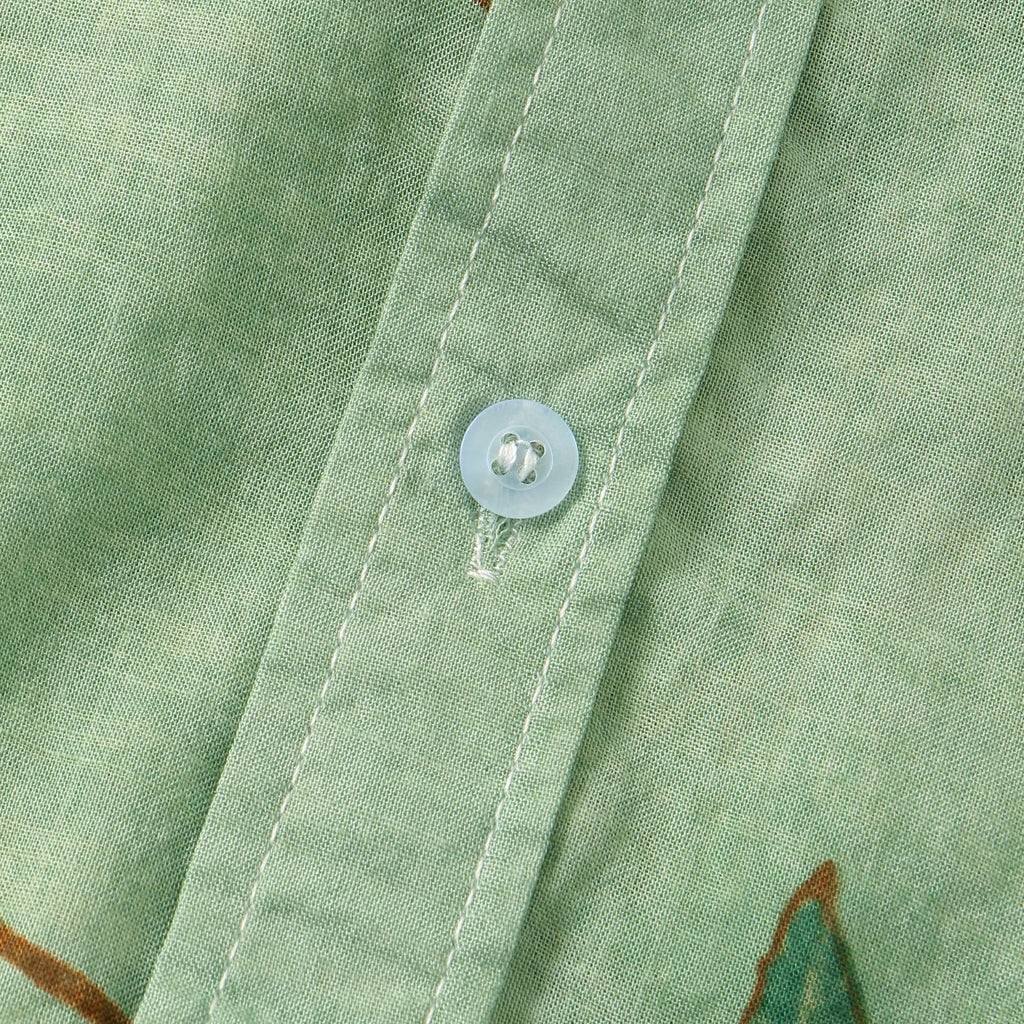 Men's Plus Size Floral Print Short Sleeve Button Down Shirt.