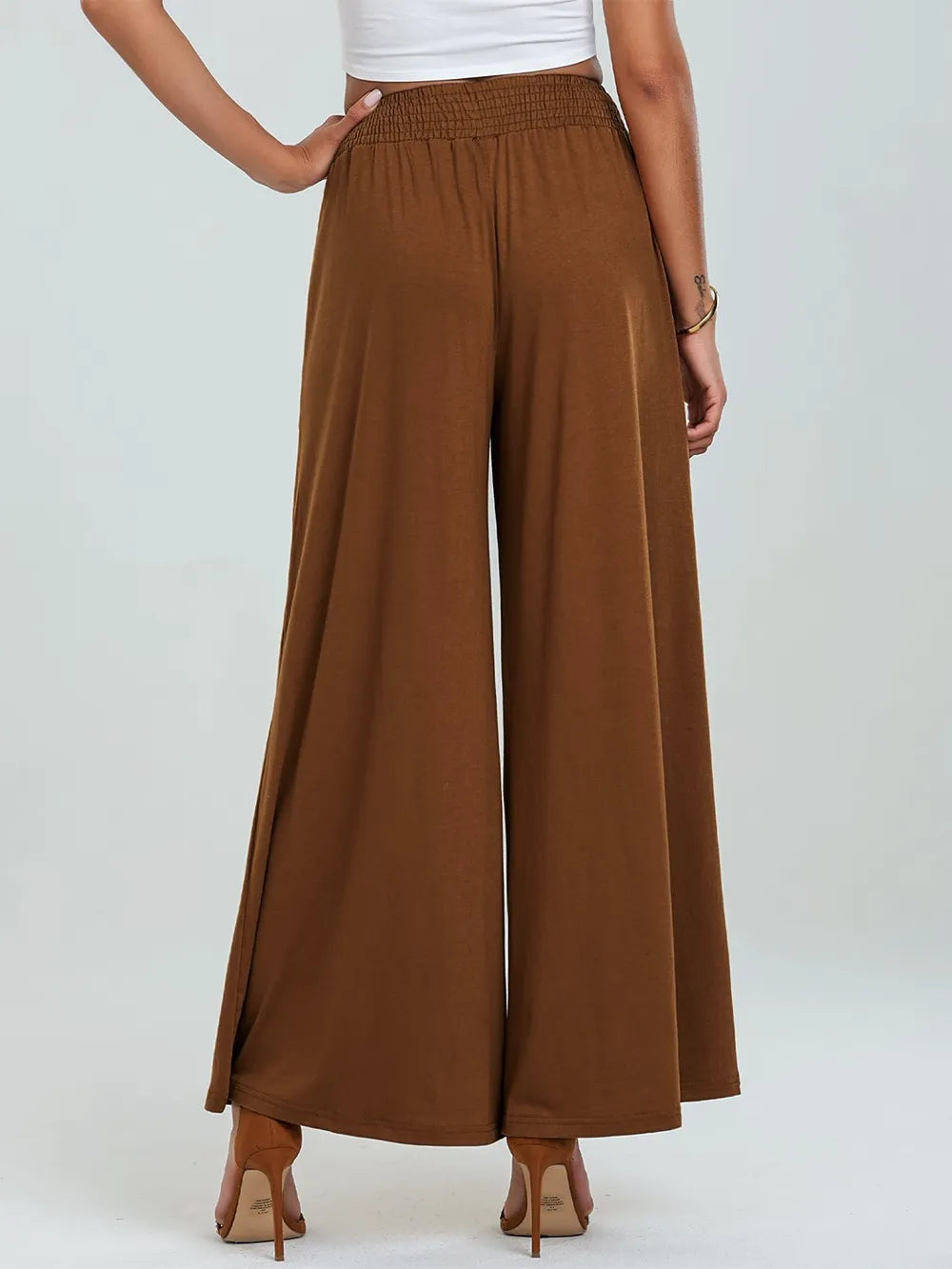 Pocketed Elastic Waist Wide Leg Pants.
