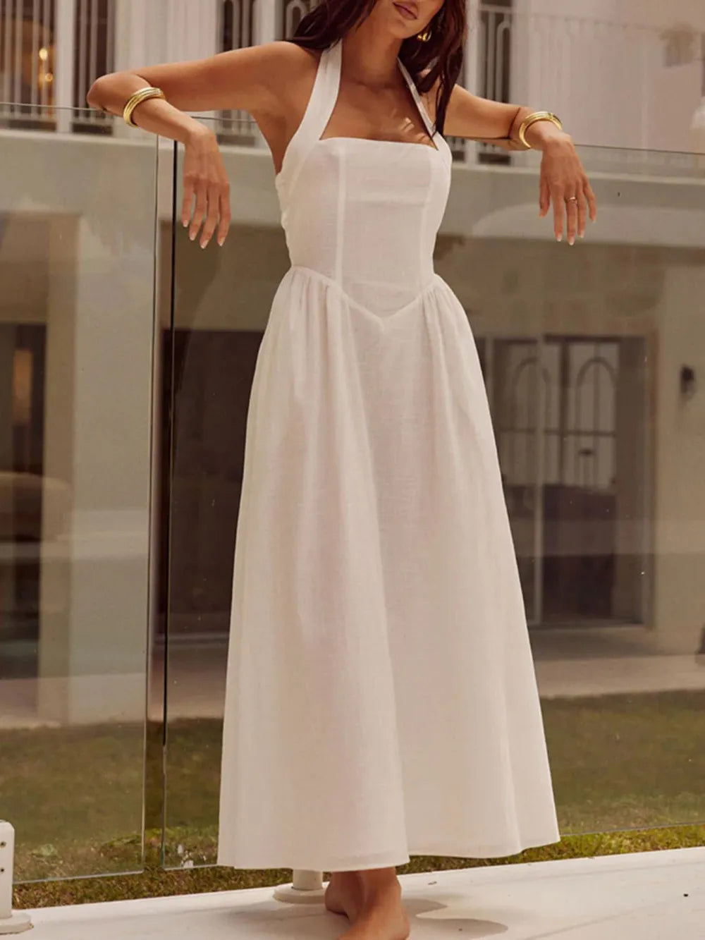 BEAUTIFUL Halter Neck Midi Dress.