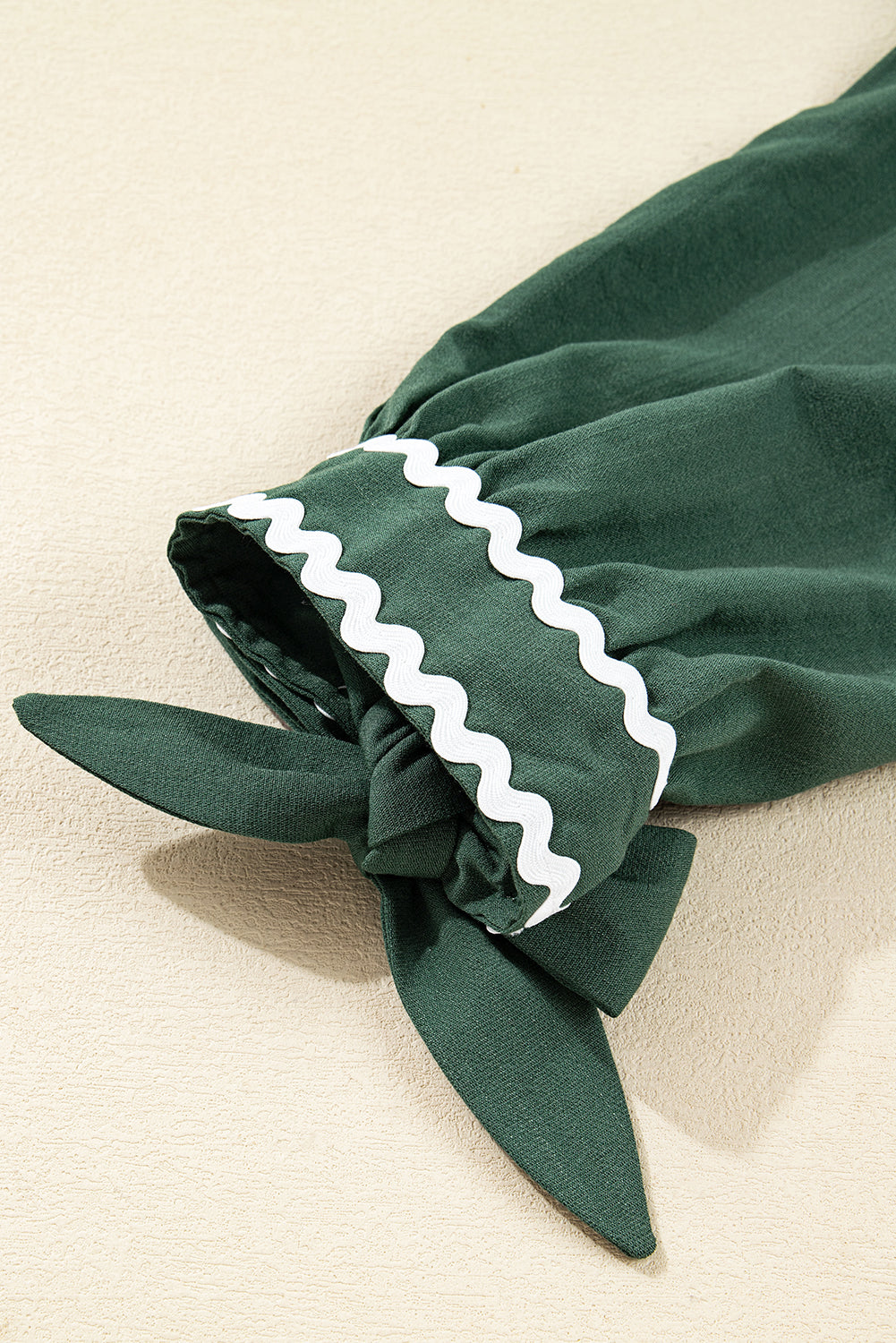 Canton Contrast Ricrac Trim Button V Neck Knotted Bracelet Sleeve Shift Dress Dear-Lover Dropshipping