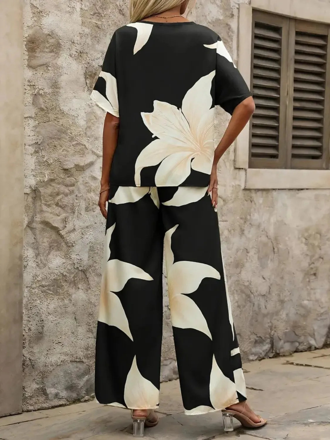 Top and Wide Leg Pants Set WOMEN - CHIC TB