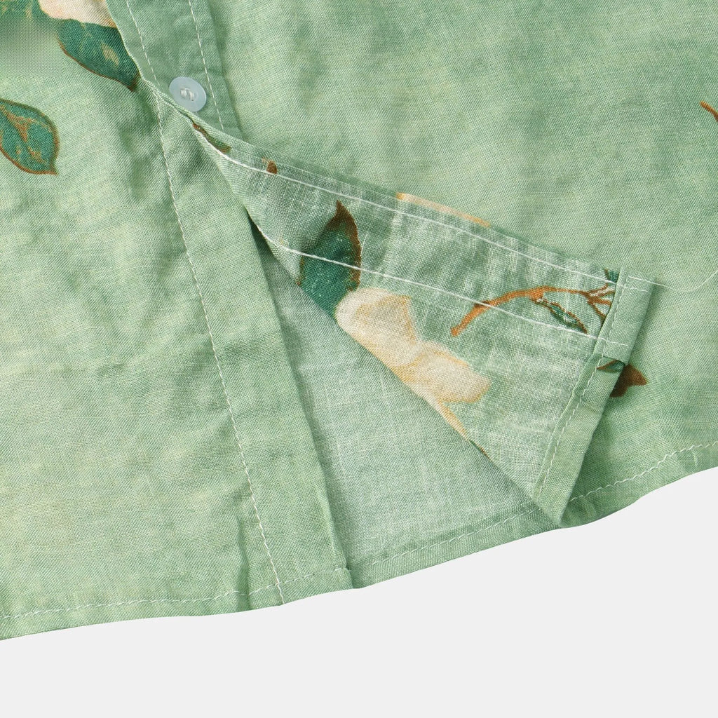 Men's Plus Size Floral Print Short Sleeve Button Down Shirt.