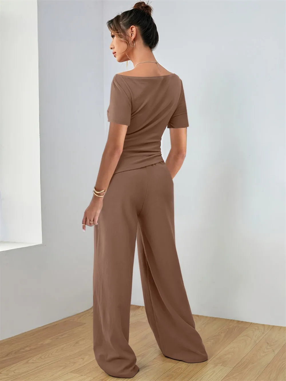 Short Sleeve T-Shirt and Pants Set - CHIC TB
