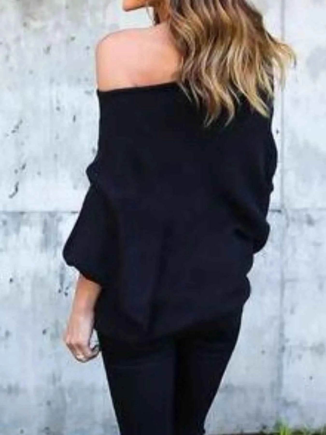 Single Shoulder Ribbed Knit Top.