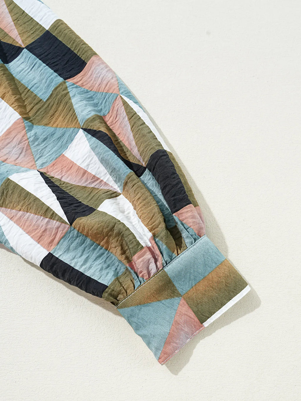 Geometric Print Buttoned Balloon Sleeve Loose Fit Shirt.