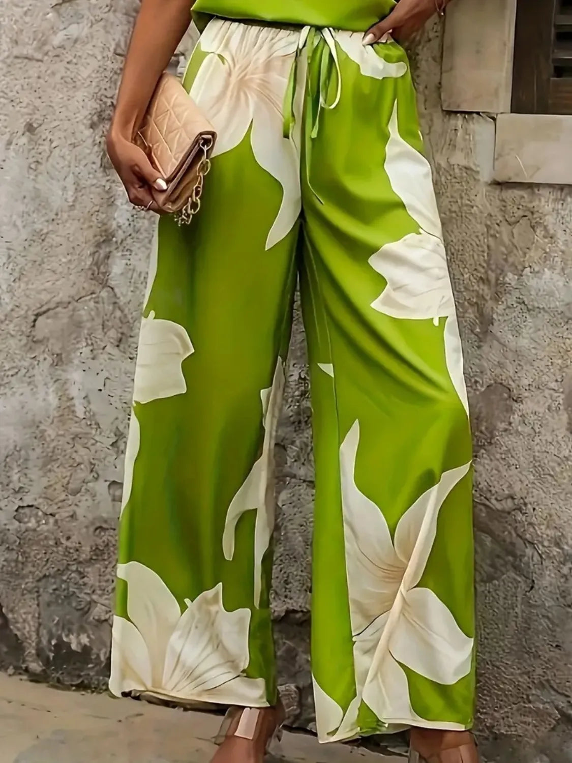 Top and Wide Leg Pants Set WOMEN - CHIC TB