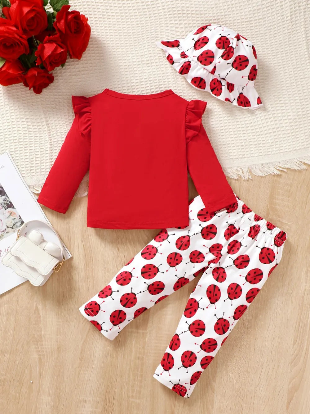 Children's Cartoon Top and Pants Set.