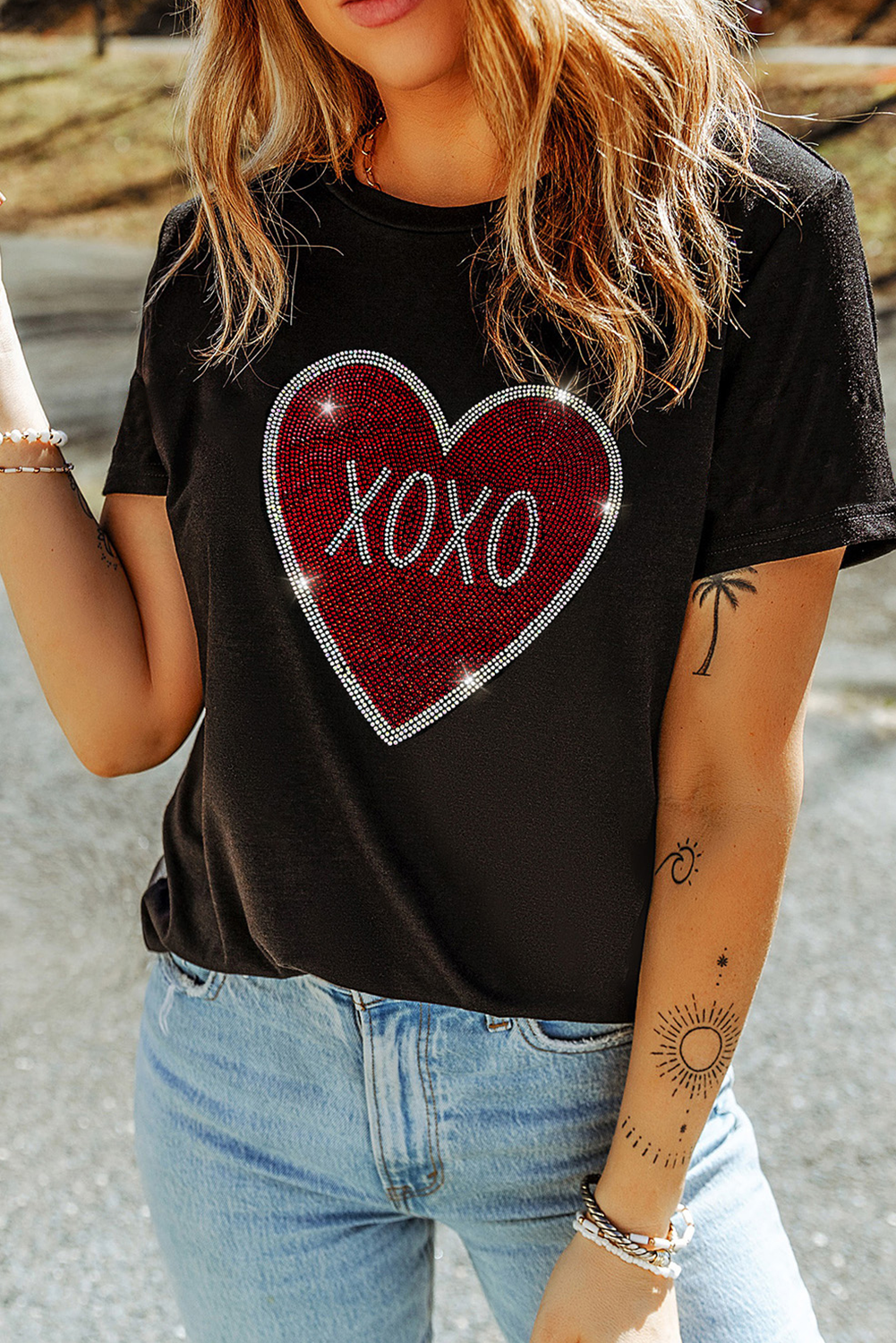 Black Rhinestone XOXO Heart Graphic Crewneck Tee Dear-Lover Dropshipping