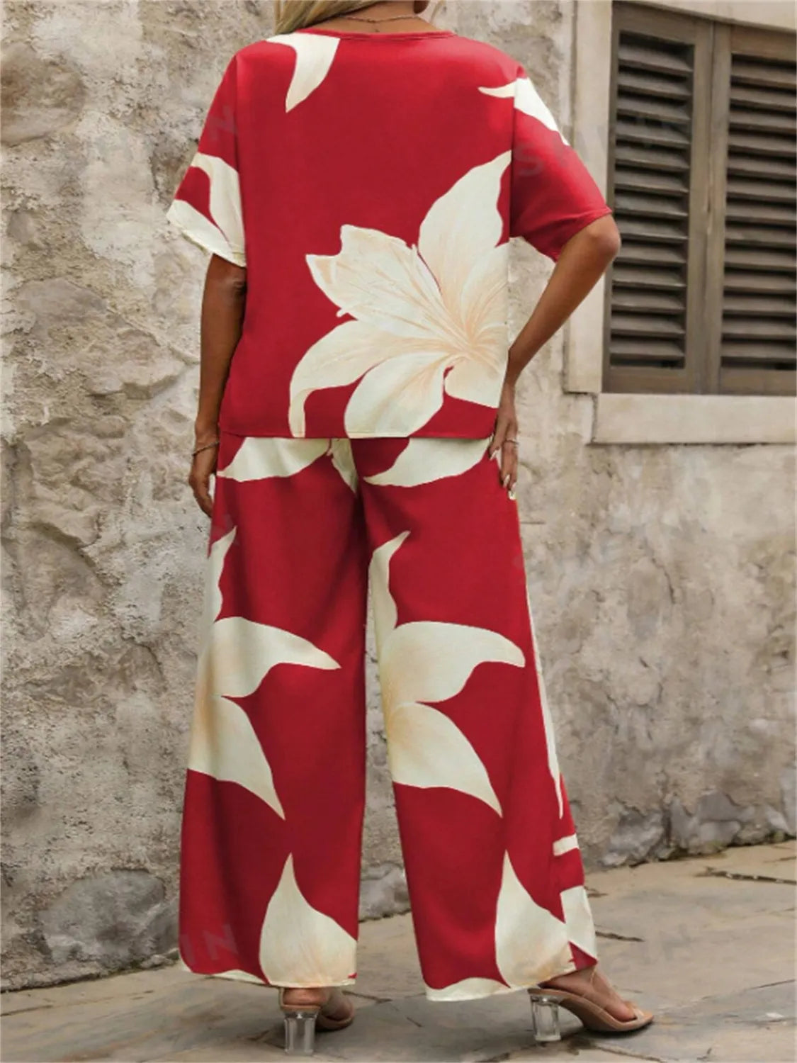 Top and Wide Leg Pants Set WOMEN - CHIC TB