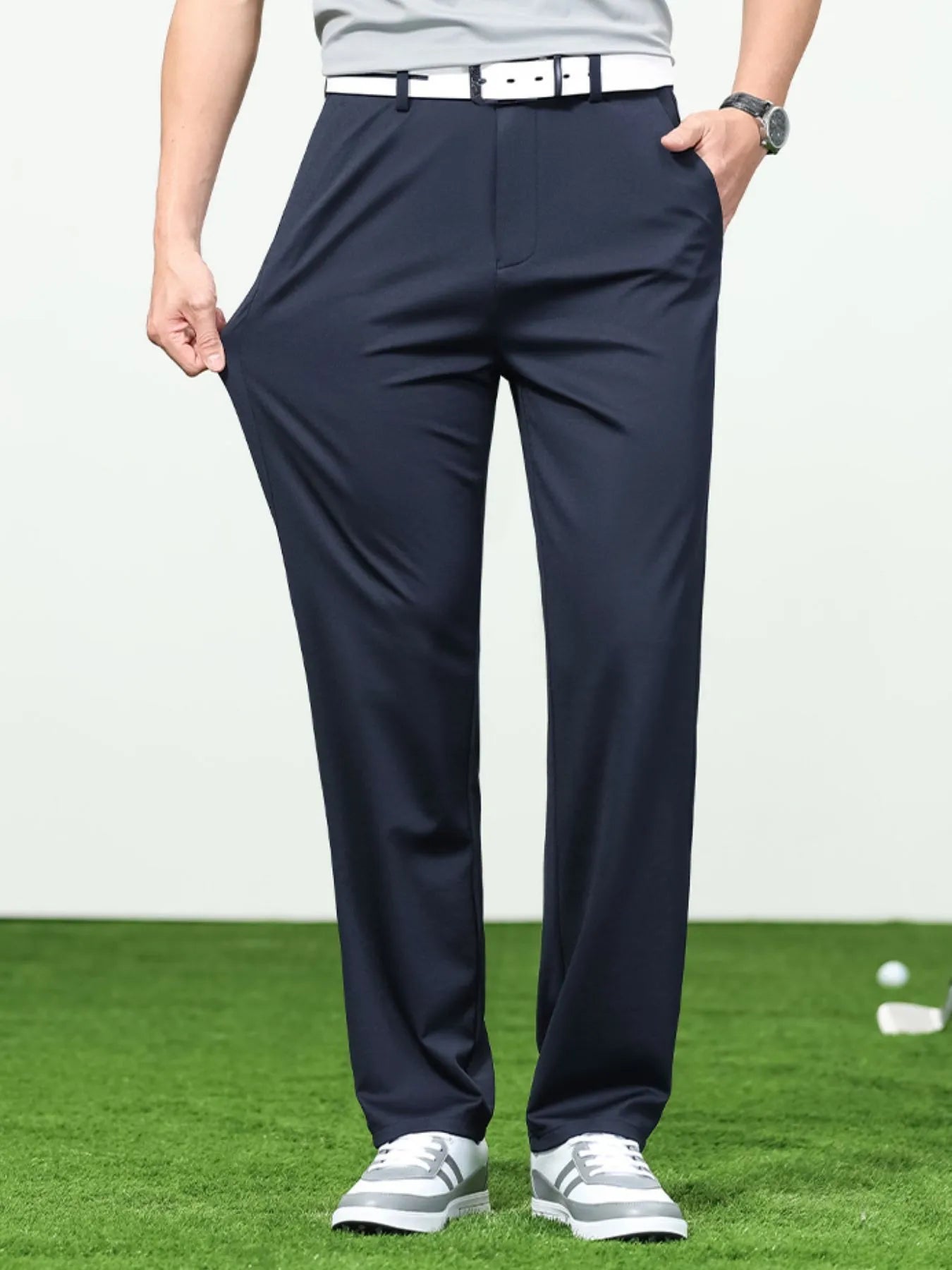 Men's Loose Fit Pants.