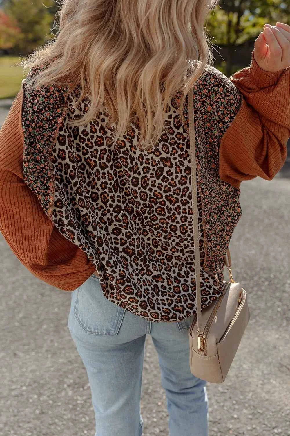 Leopard Print Long Sleeve Sweatshirt
