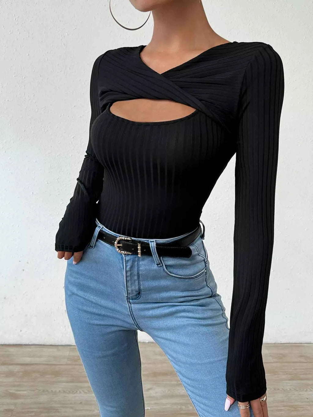 Twist Front Cutout Ribbed Long Sleeve T-Shirt