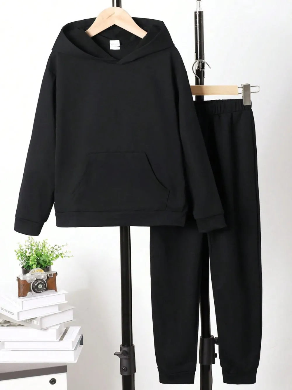 Children's Graphic Long Sleeve Hoodie and Pants Set.