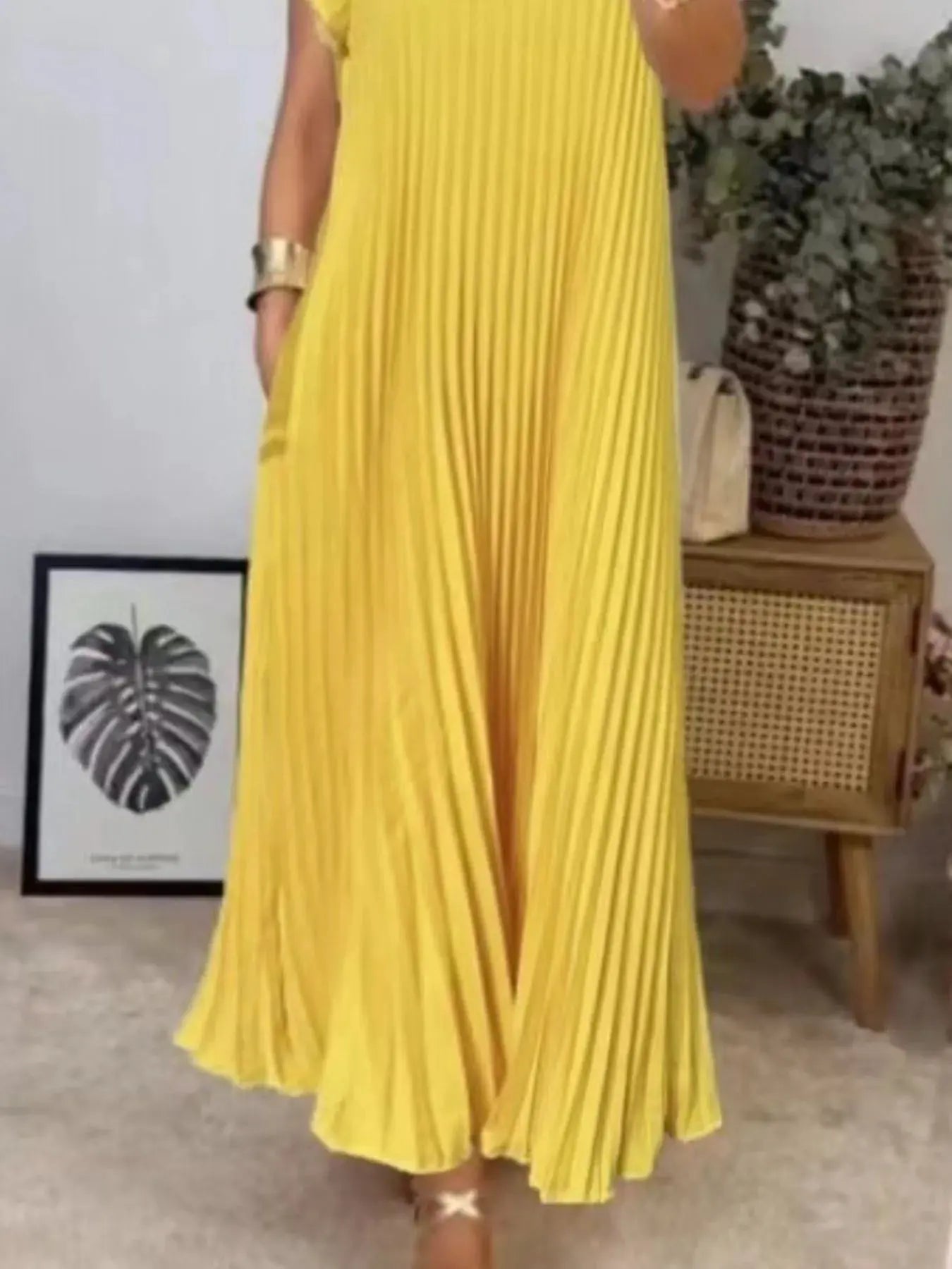 Full Size Pleated Round Neck Maxi Dress Plus Size.