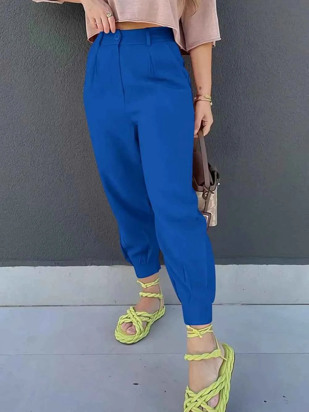 High Waist Cropped Pants.