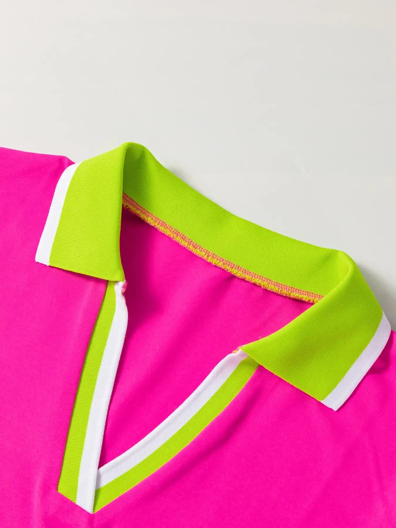 Contrast Trim Short Sleeve T-shirt Dress.