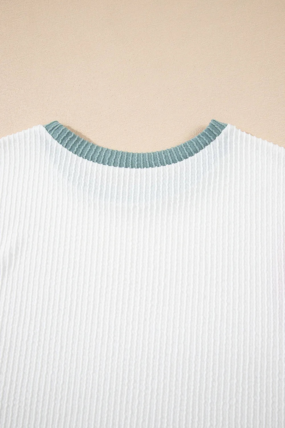 Contrast Trim Ribbed Knit Sleeveless Top.