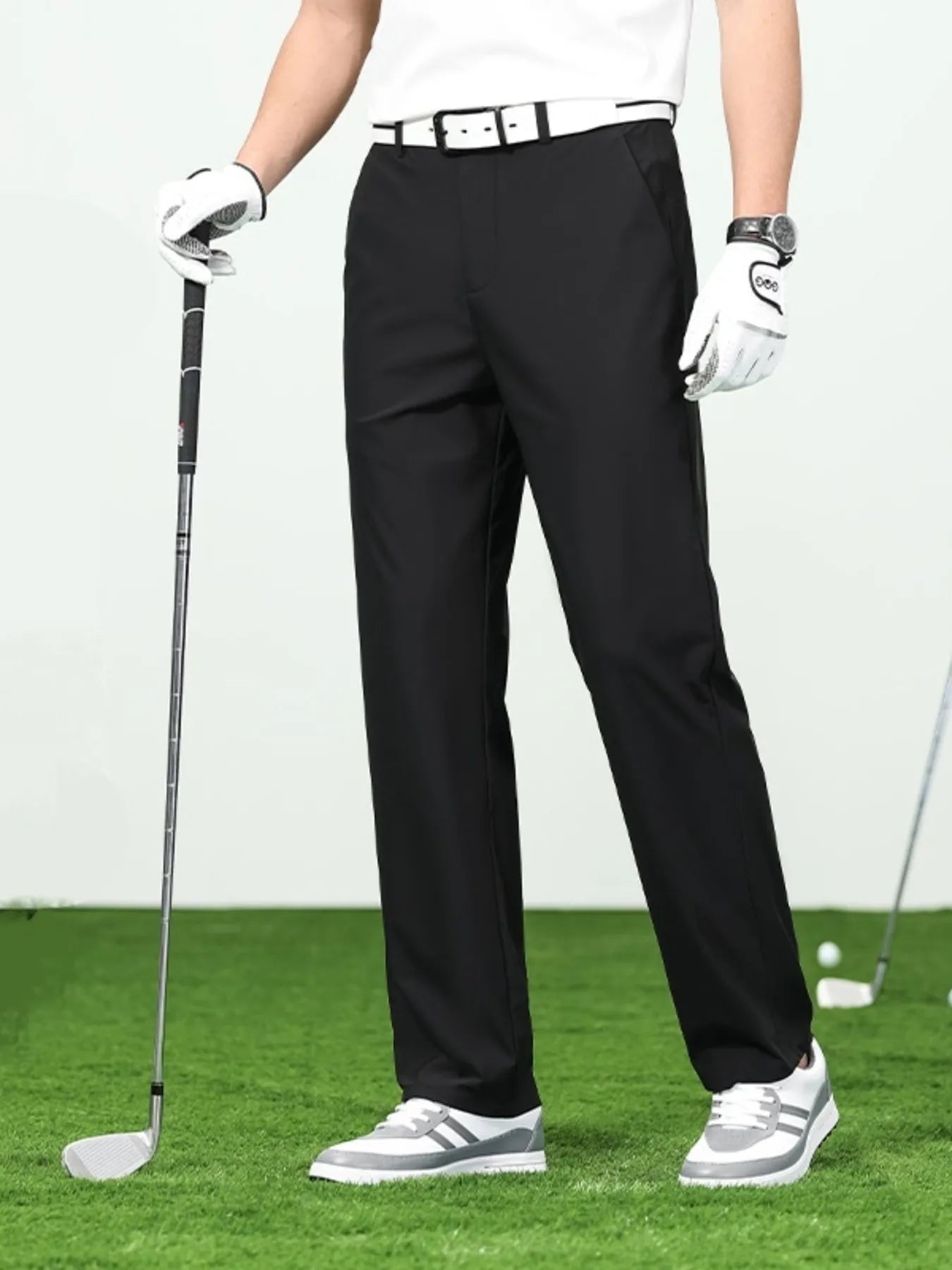 Men's Loose Fit Pants.