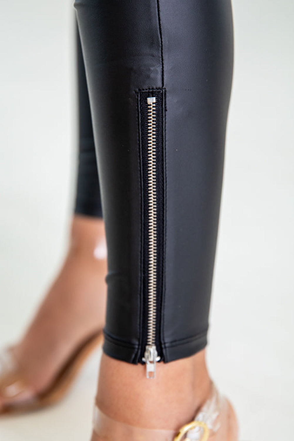 Black Faux Leather Zipped Detail Leggings Dear-Lover Dropshipping