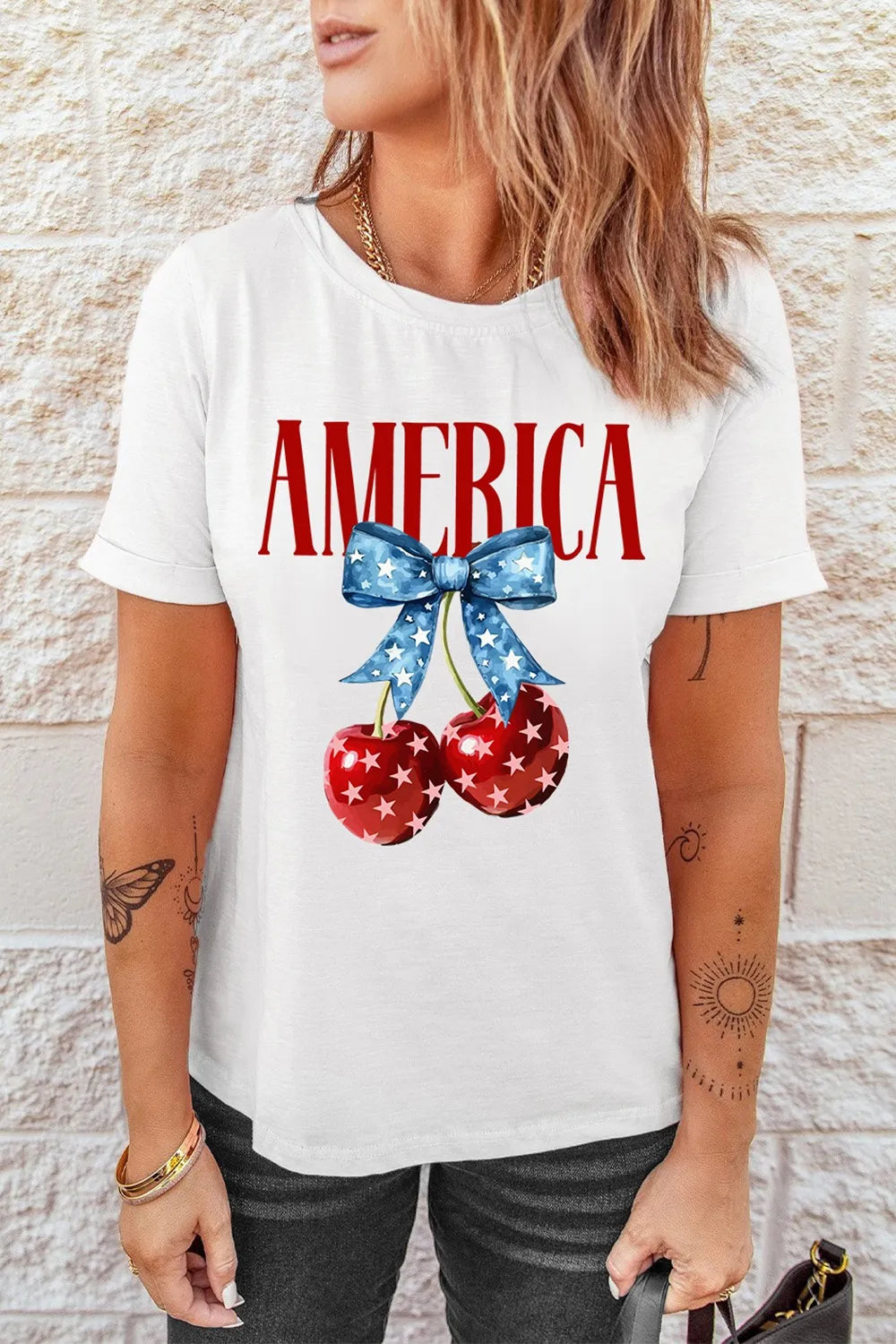 AMERICA Bow Cherry Crewneck T Shirt.
