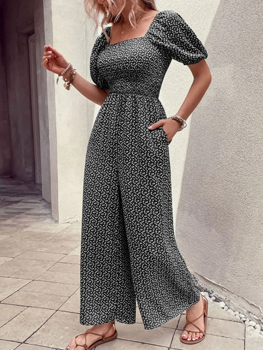 Printed Square Neck Puff Sleeve Jumpsuit.