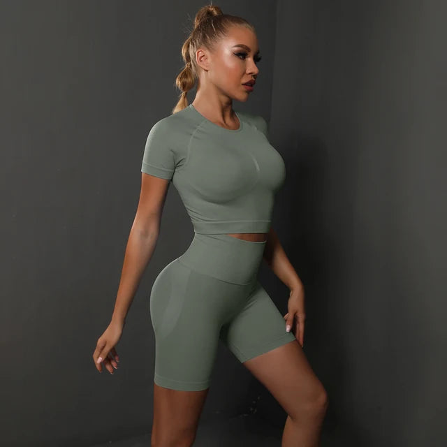 Peach buttocks solid color high elasticity yoga short sleeved shorts set fitness two-piece set