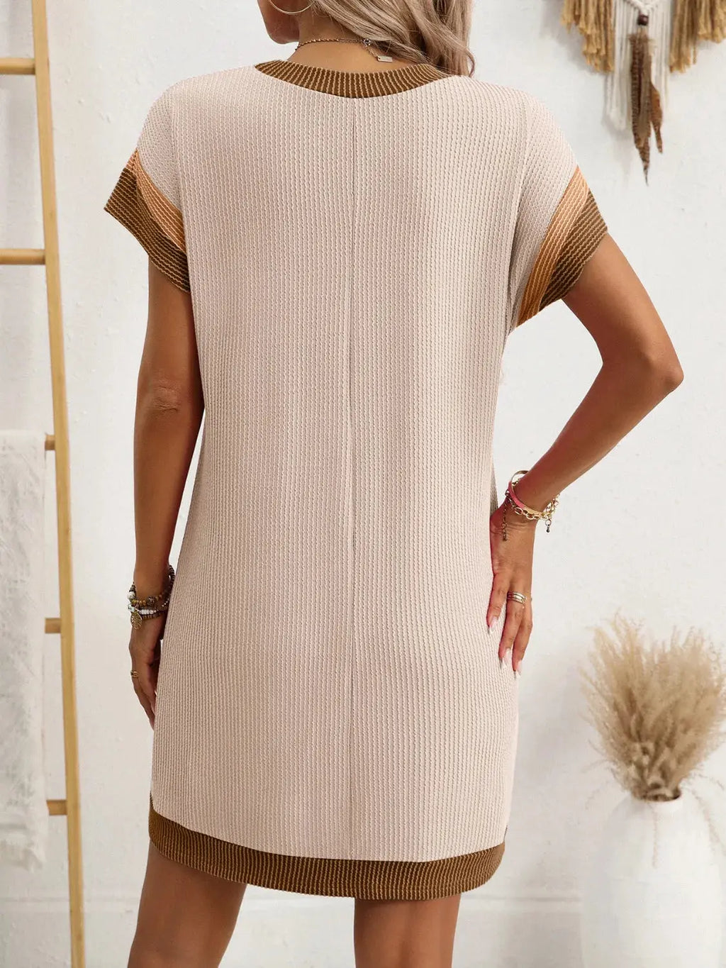 Round Neck Short Sleeve Mini Dress.