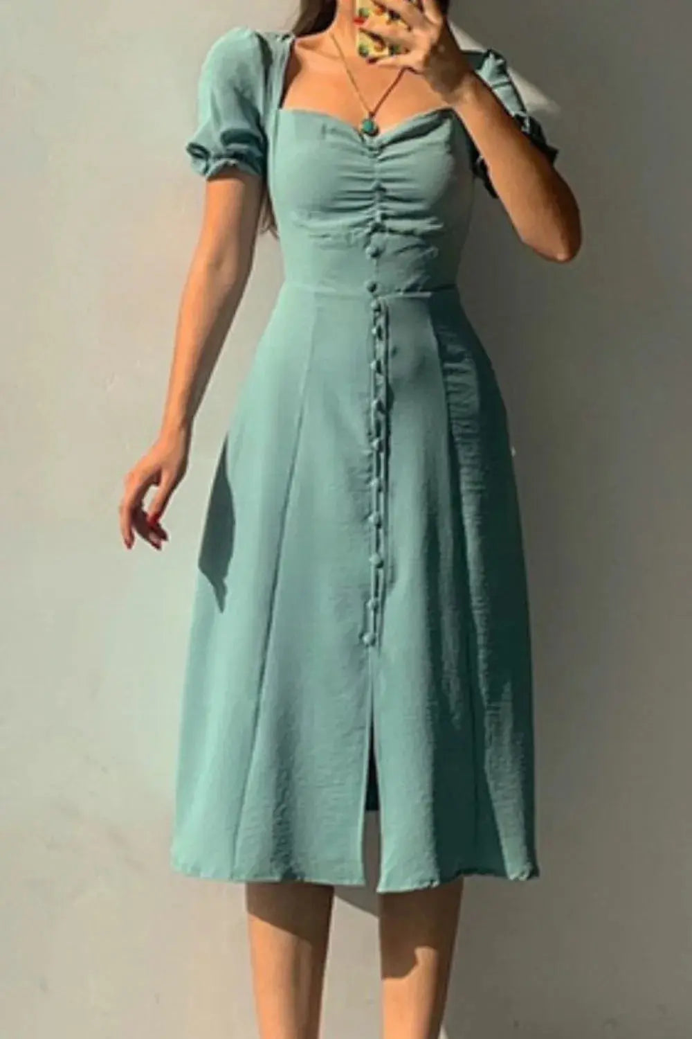 Sweetheart Neck Short Sleeve Dress.