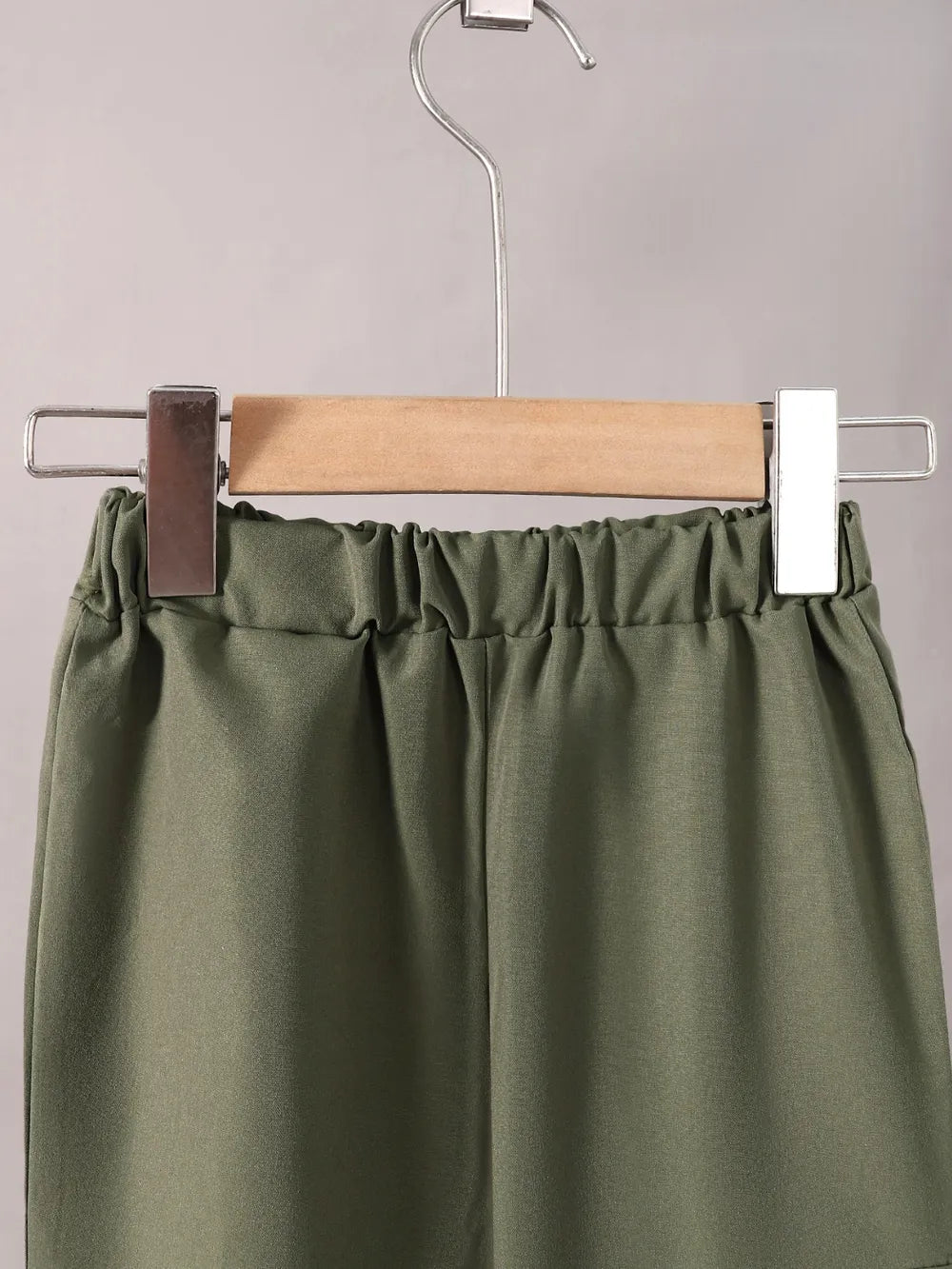 Children's Dinosaur Graphic Hoodie and Pants Set.