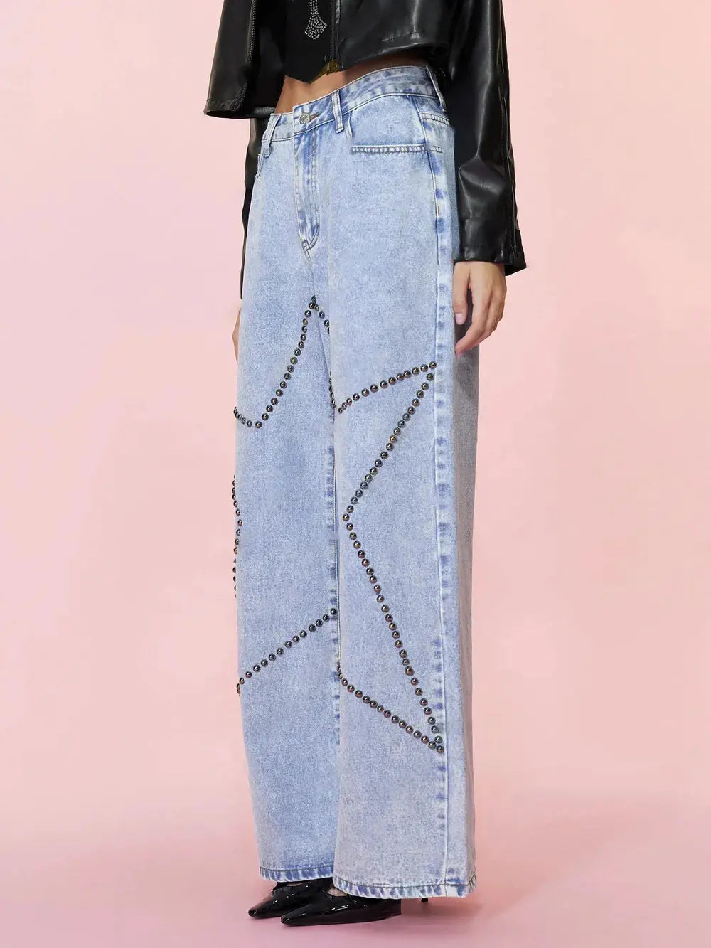 Studded Star Straight Jeans with Pockets.