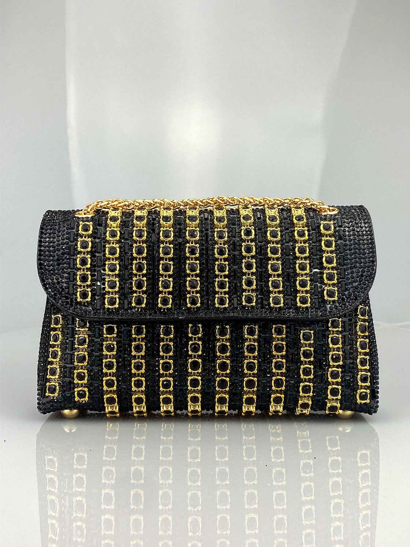 New Elegant Evening Dress Style Brooch-Adorned Clutch Bag with Rhinestones Chain Strap and Cheongsam Design for Formal Occasions