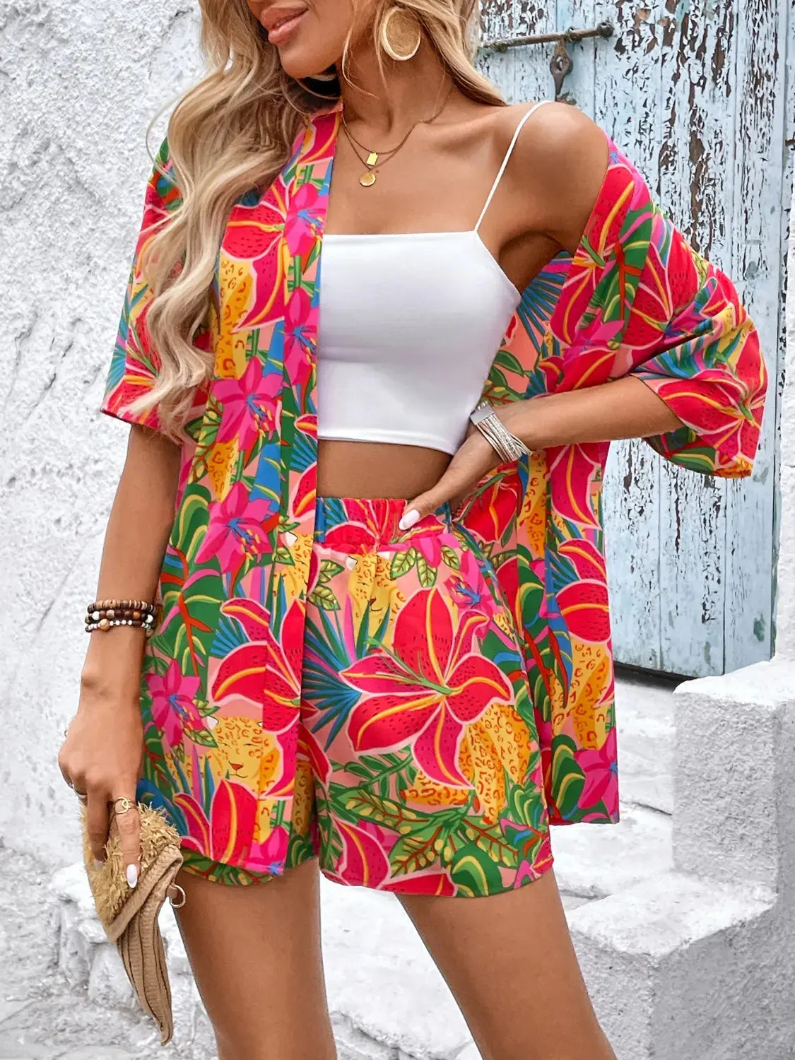 WOMEN Half Sleeve Top and Shorts Set.