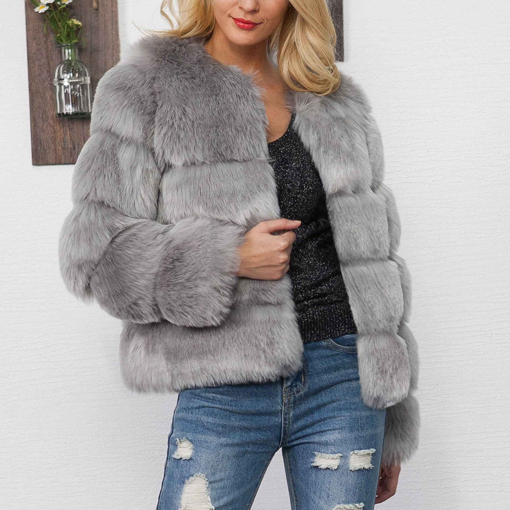 Women's faux fur coat