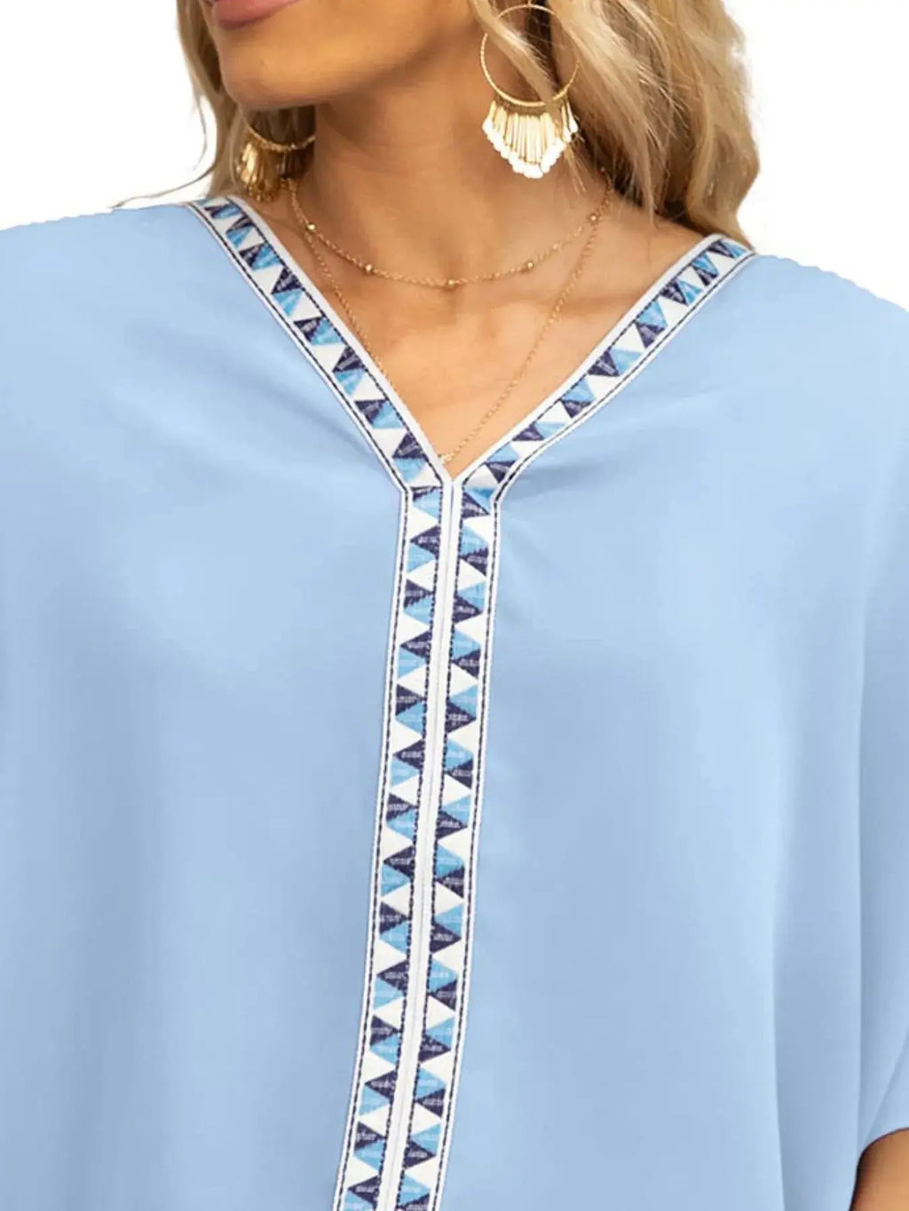 Oversized Contrast V-Neck Half Sleeve Blouse.