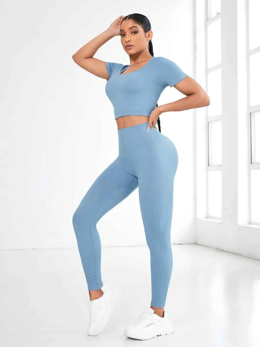 Top and Leggings Active Set