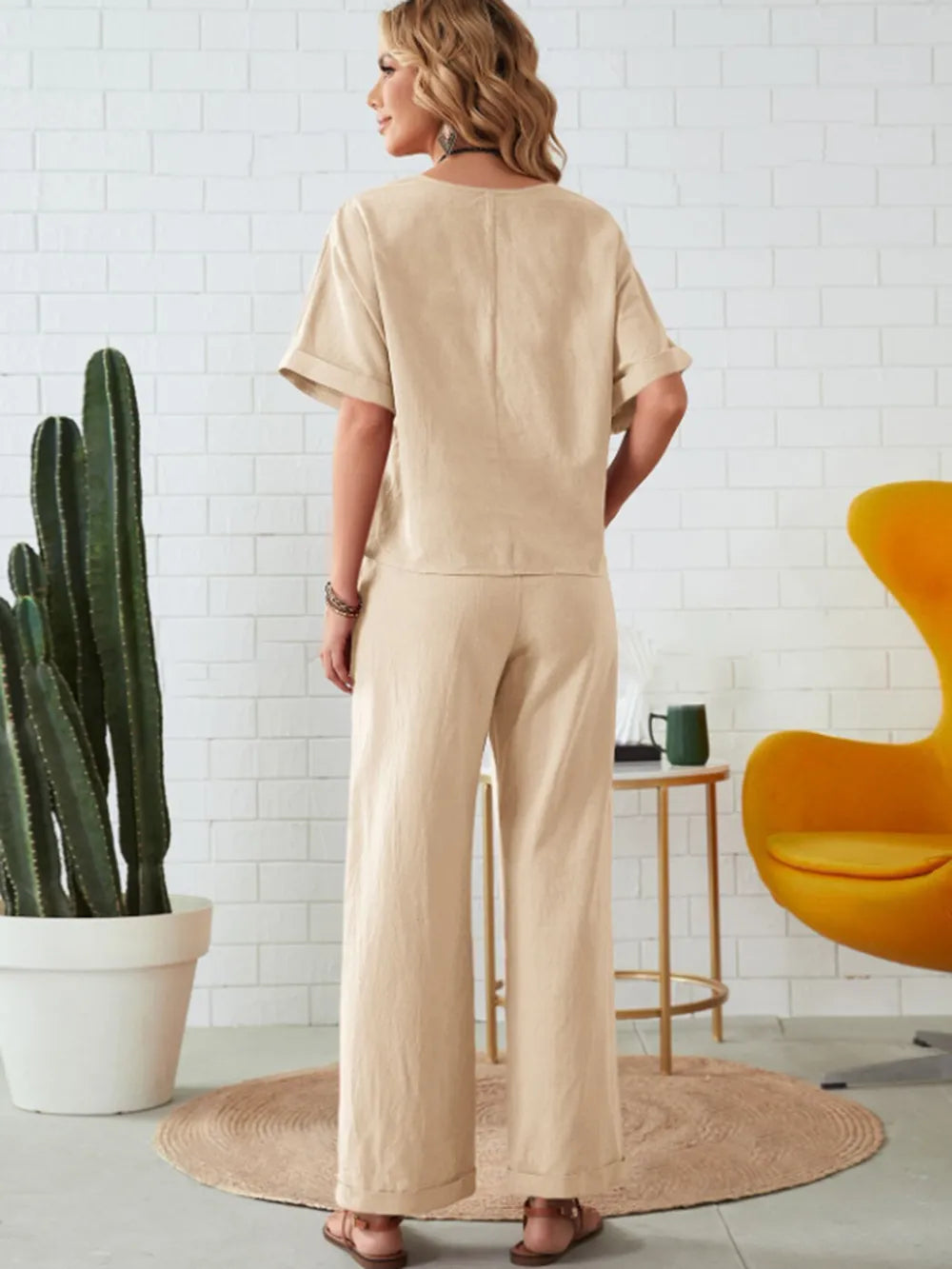 Round Neck Half Sleeve Top and Pocketed Pants Set - CHIC TB