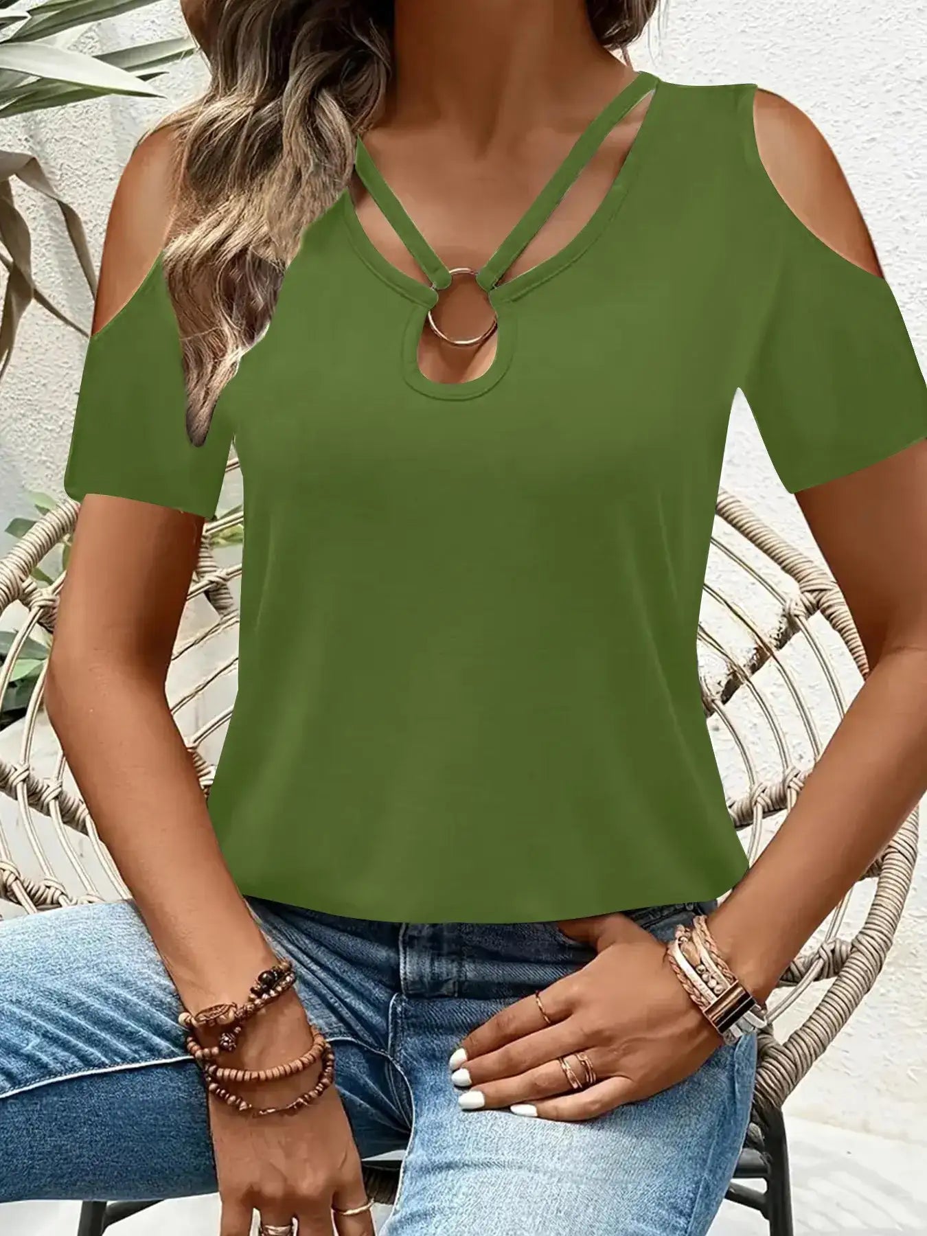 Cold Shoulder T-Shirt with Metal Ring Detail.
