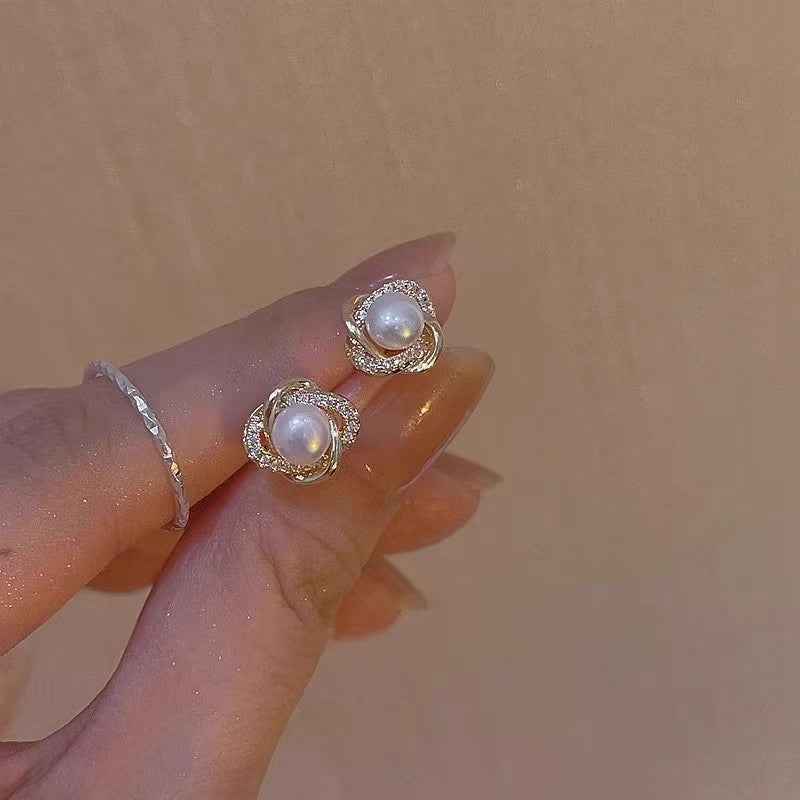 High End S925 Silver Pearl Stud Earrings Female Elegant Temperament Minimalist Fashion Jewelry