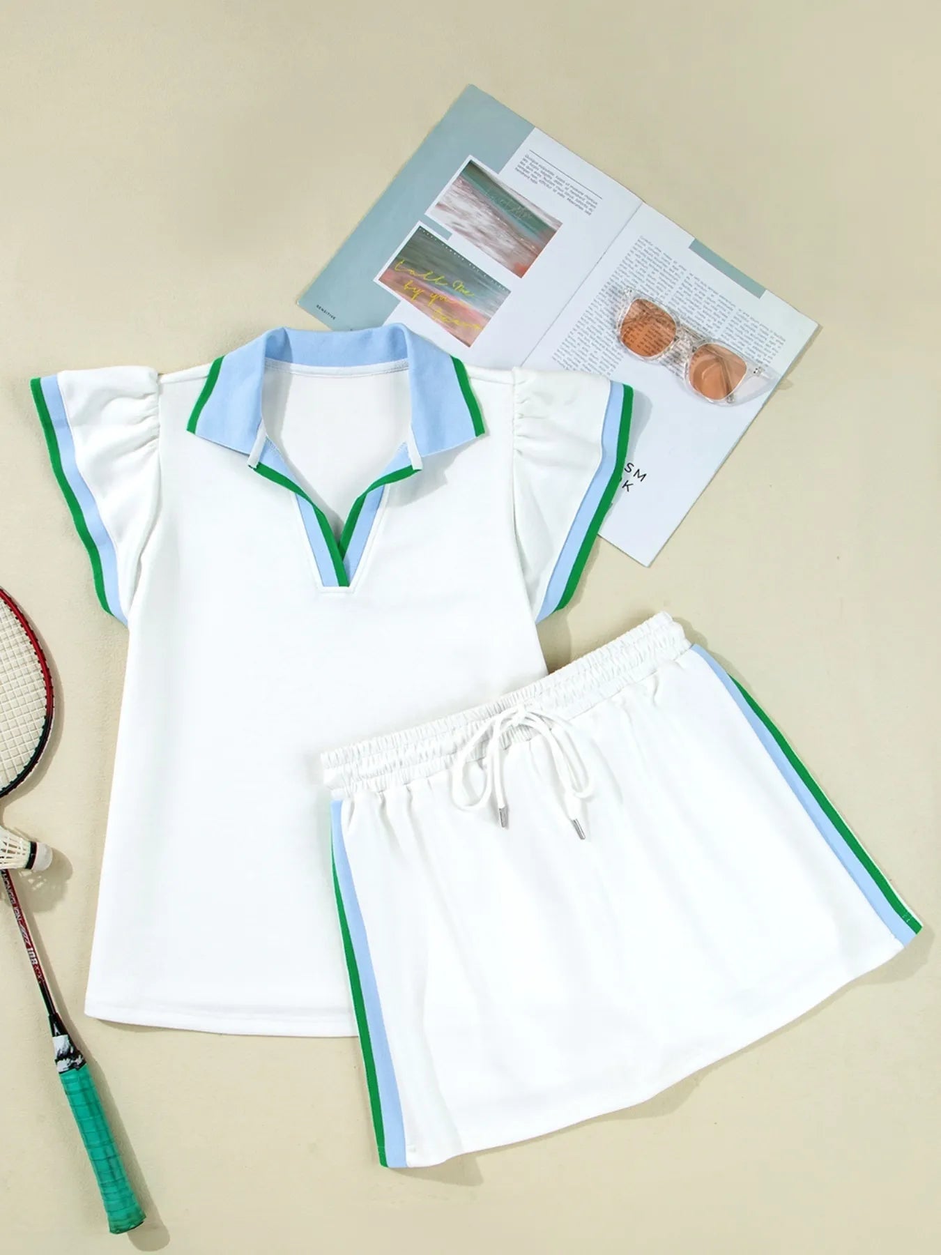 Contrast Trim Top and Mini Skirt Set.